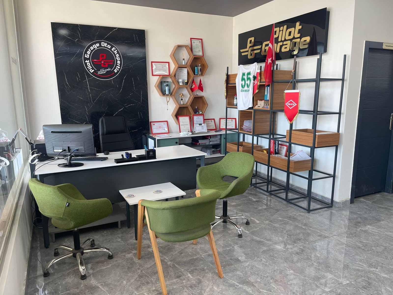 Çarşamba Pilot Garage Ofis